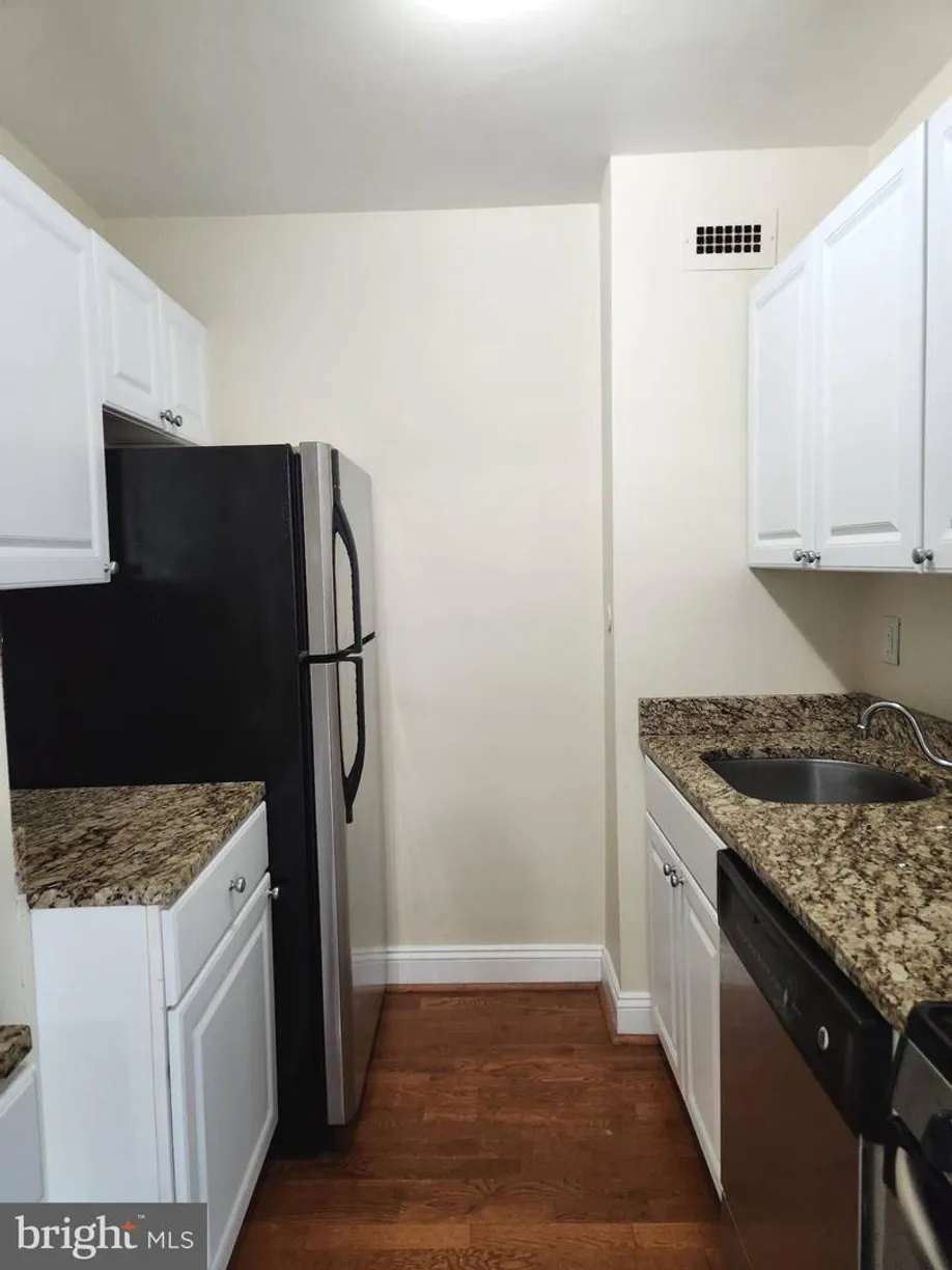 Washington Metro Area Real Estate | View 10500 Rockville Pike, 926 | Listing