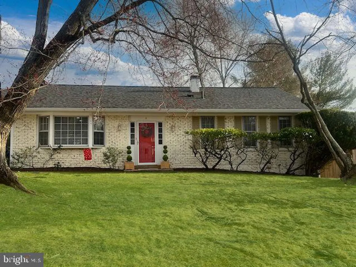 Washington Metro Area Real Estate | View 5 Southview Ct | 4 Beds, 2 Baths