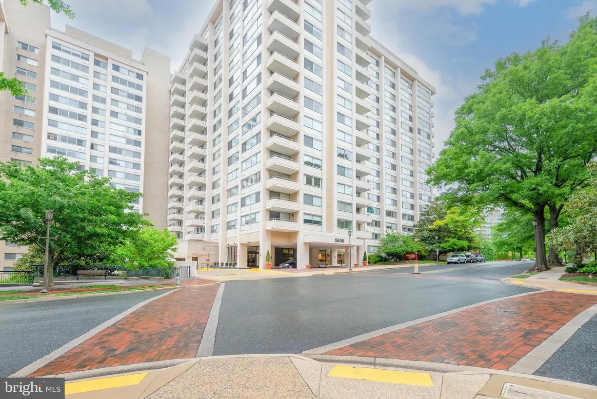 Washington Metro Area Real Estate | View 5500 Friendship Blvd, 2012n | 1 Bed, 1 Bath