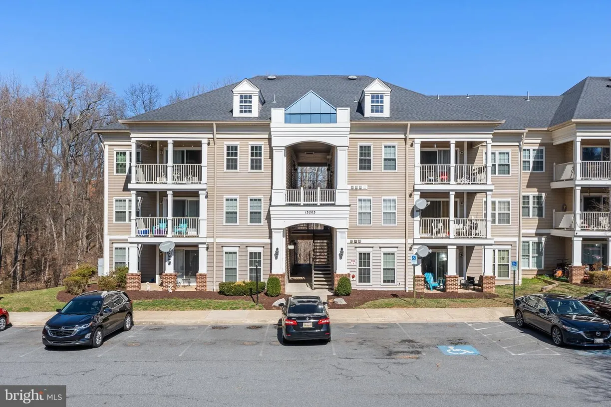 Washington Metro Area Real Estate | View 13203 -o Astoria Hill Ct, 13203 | Listing