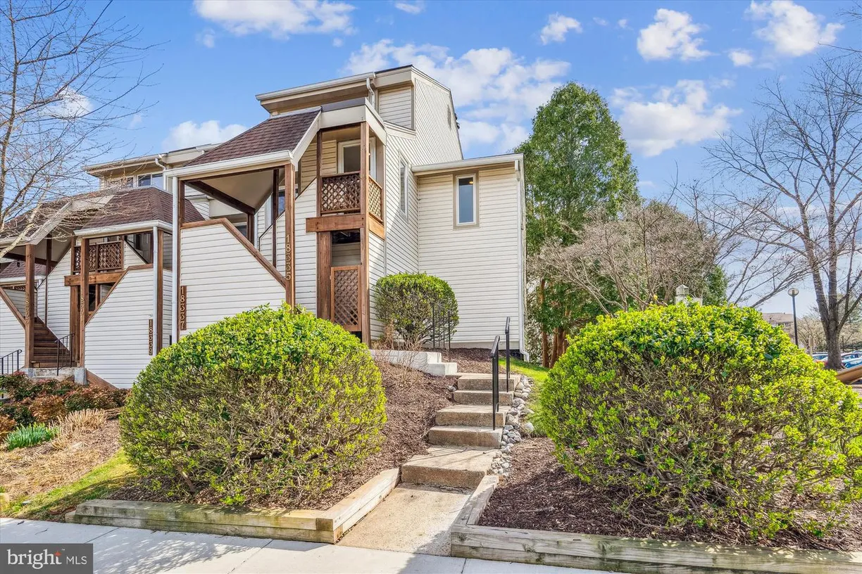 Washington Metro Area Real Estate | View 18335 Leman Lake Dr, 808b | 2 Beds, 1 Bath