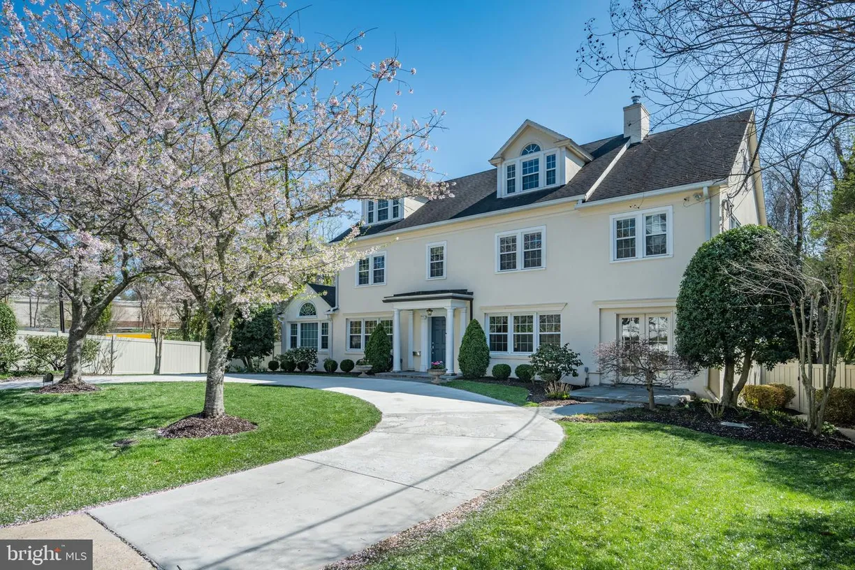 Washington Metro Area Real Estate | View 5200 Lawn Way | Listing