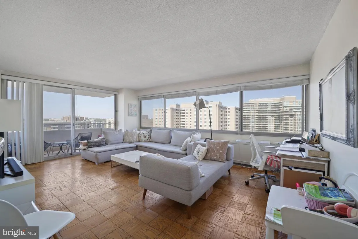 Washington Metro Area Real Estate | View 5500 Friendship Blvd, 2117n | 2 Beds, 2 Baths