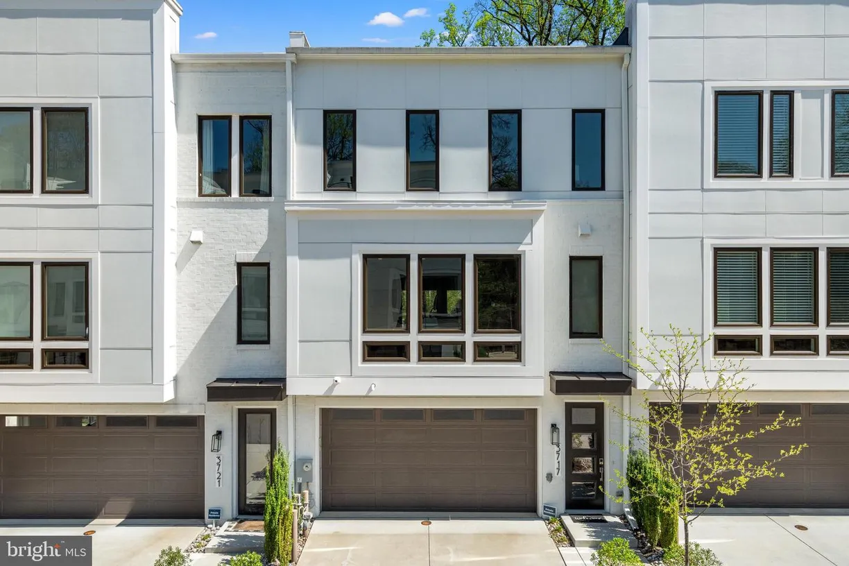 Washington Metro Area Real Estate | View 3717 Glenmoor Reserve Ln | 4 Beds, 3 Baths