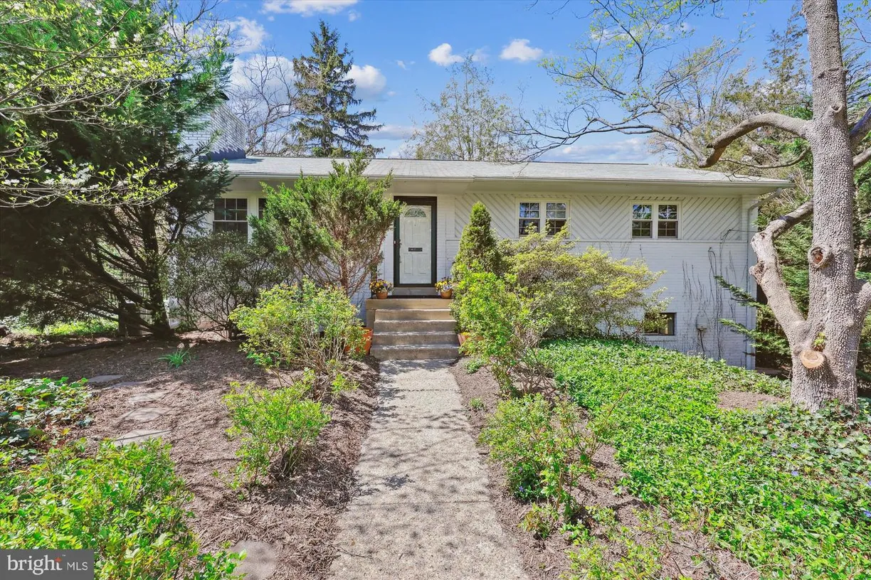 Washington Metro Area Real Estate | View 9314 Parkhill Ter | 4 Beds, 3 Baths