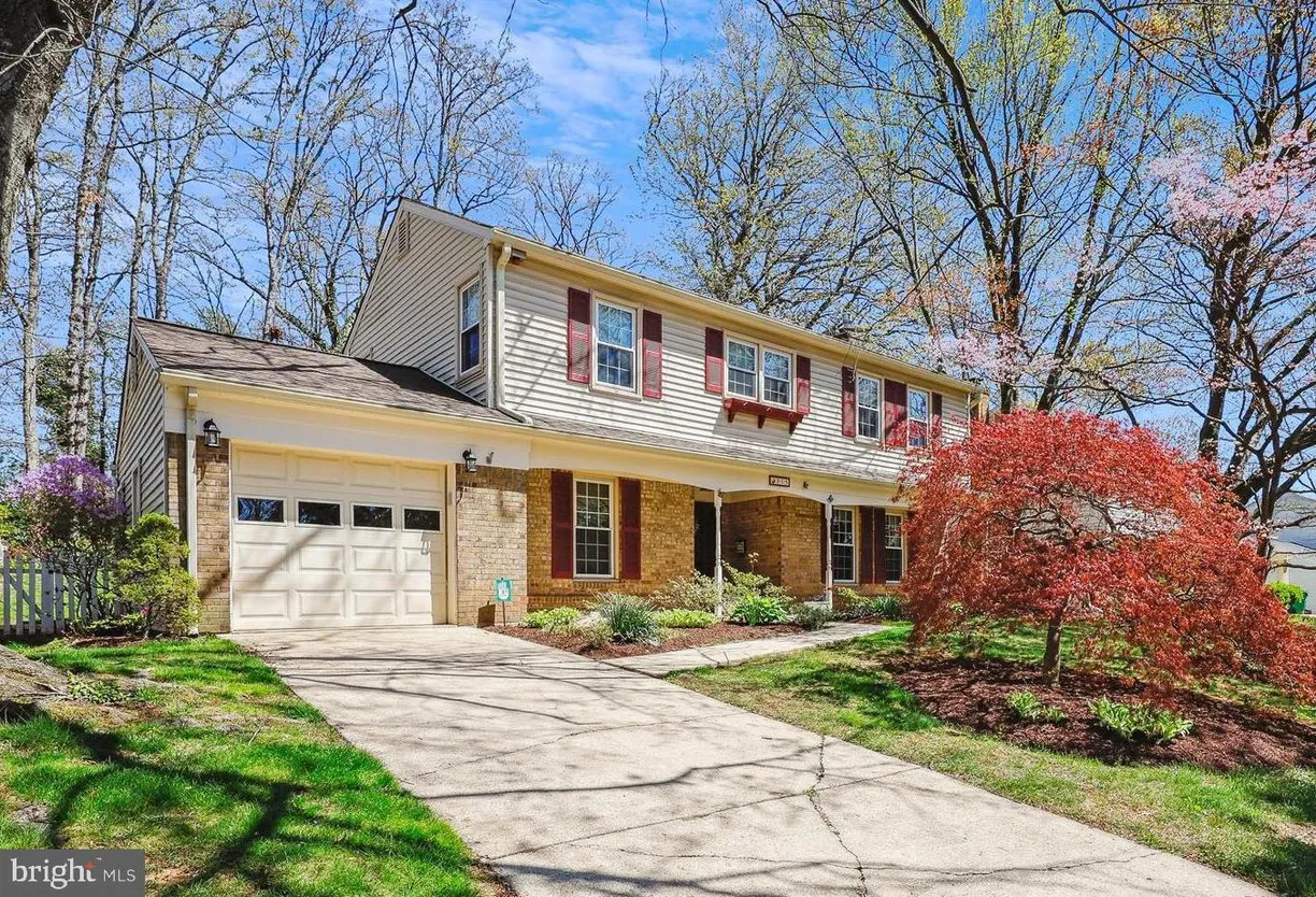 Washington Metro Area Real Estate | View 315 Summit Hall Rd | 5 Beds, 3 Baths