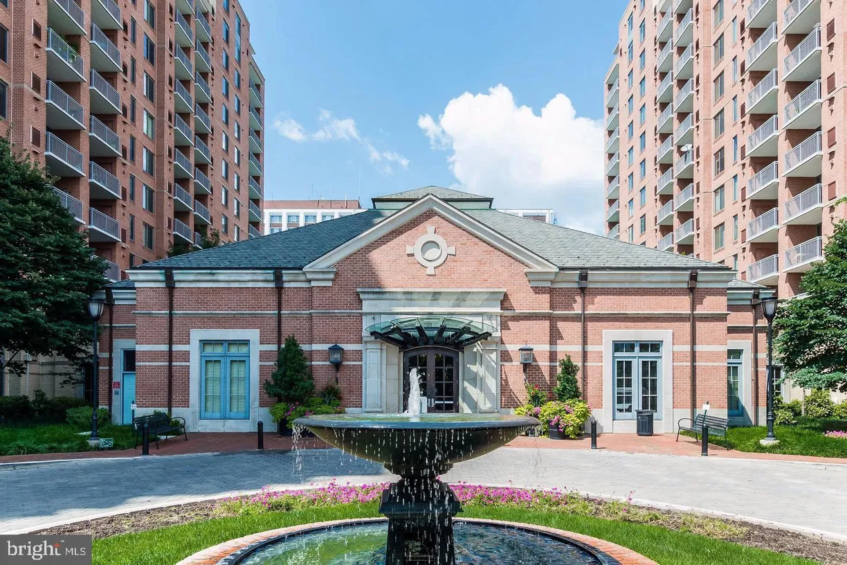 Washington Metro Area Real Estate | View 11710 Old Georgetown Rd, 1506 | 2 Beds