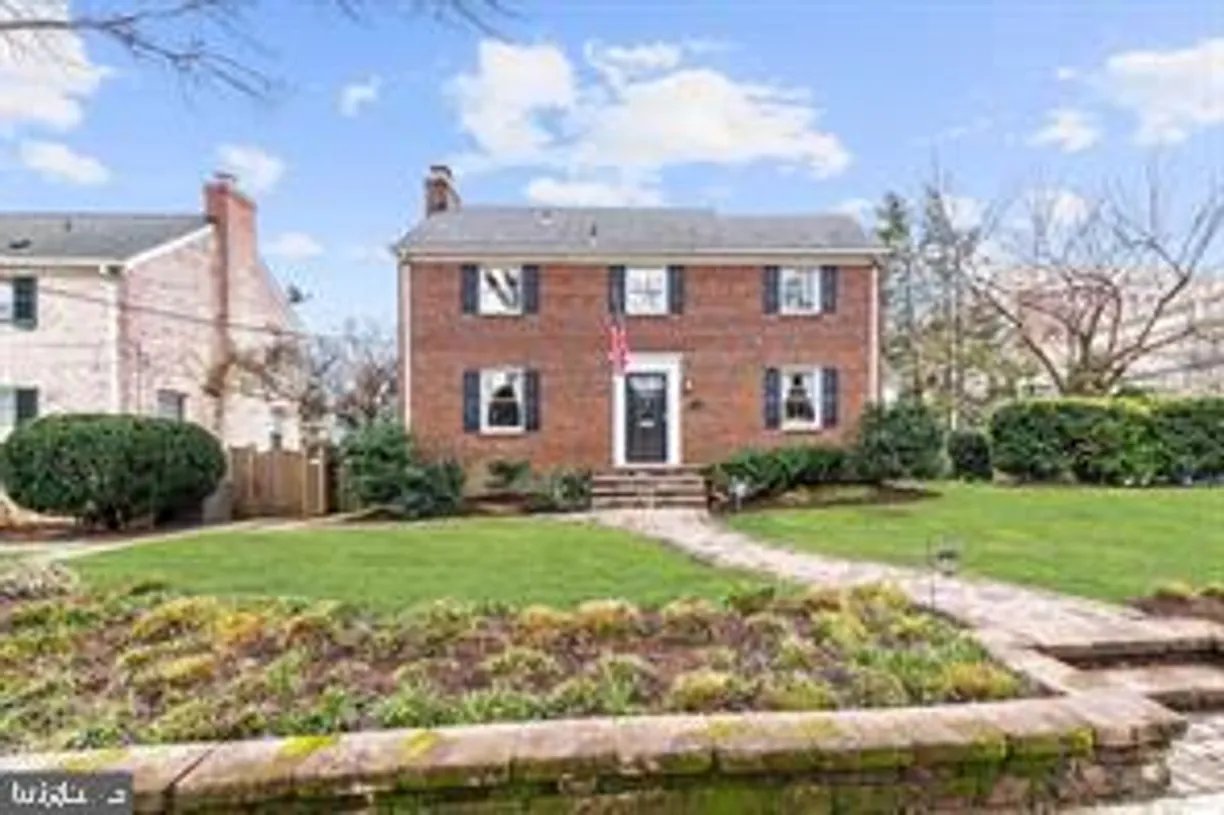 Washington Metro Area Real Estate | View 4614 Cheltenham Dr | 4 Beds
