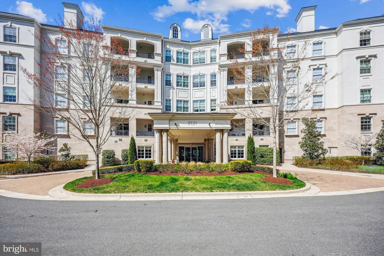 Washington Metro Area Real Estate | View 8121 River Rd, 451 | 3 Beds, 3 Baths
