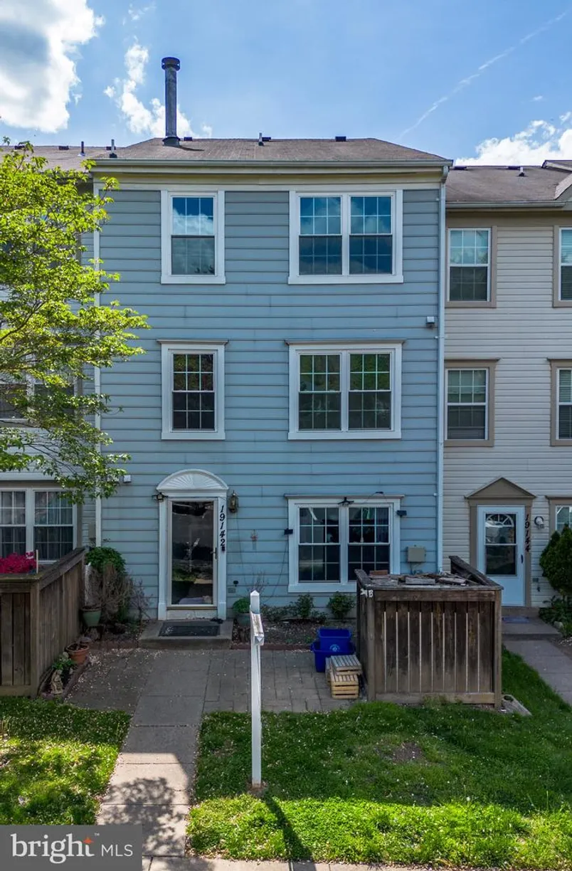 Washington Metro Area Real Estate | View 19142 Highstream Dr, 679 | 4 Beds, 2 Baths