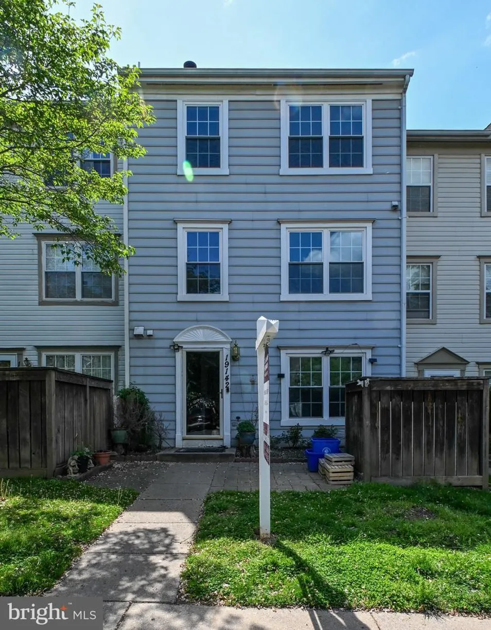 Washington Metro Area Real Estate | View 19142 Highstream Dr, 679 | Listing