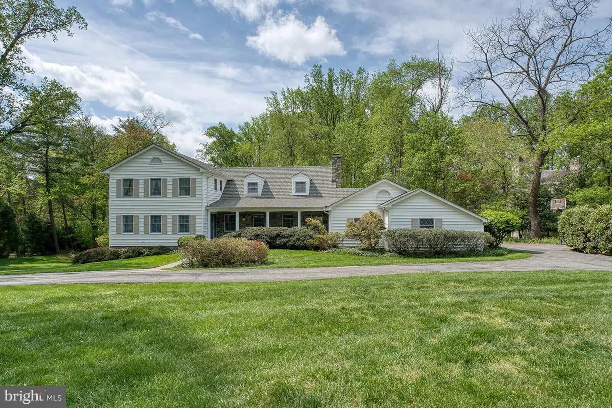Washington Metro Area Real Estate | View 9600 Kendale Rd | 4 Beds, 5 Baths