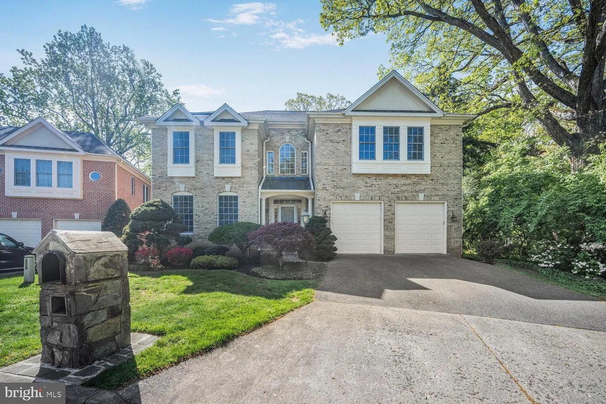 Washington Metro Area Real Estate | View 7401 Honesty Way | 4 Beds, 4 Baths