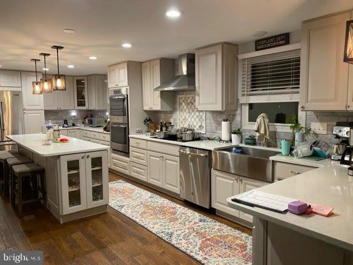 19004 Hempstone Ct, POOLESVILLE, MD 20837 Property for sale