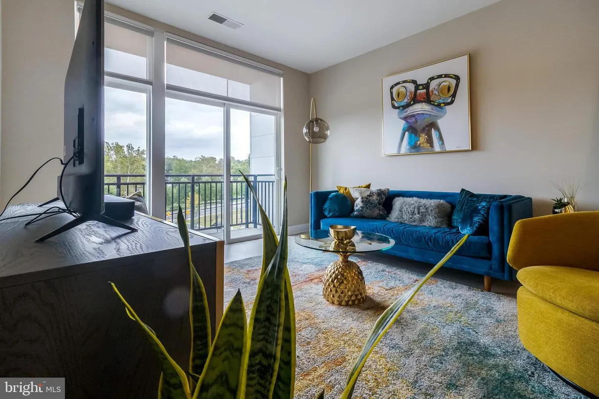 Washington Metro Area Real Estate | View 145 Riverhaven, 459 | Listing