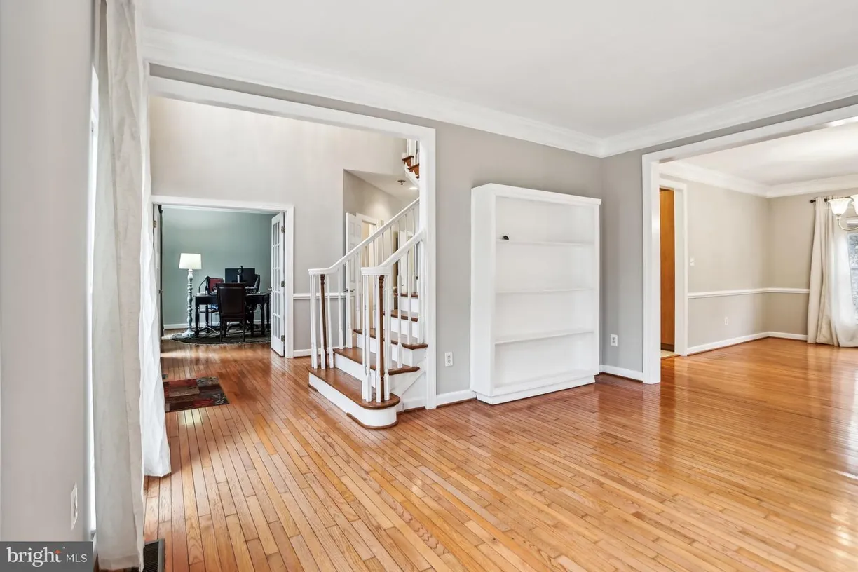Washington Metro Area Real Estate | View 11824 Capstan Dr | Listing