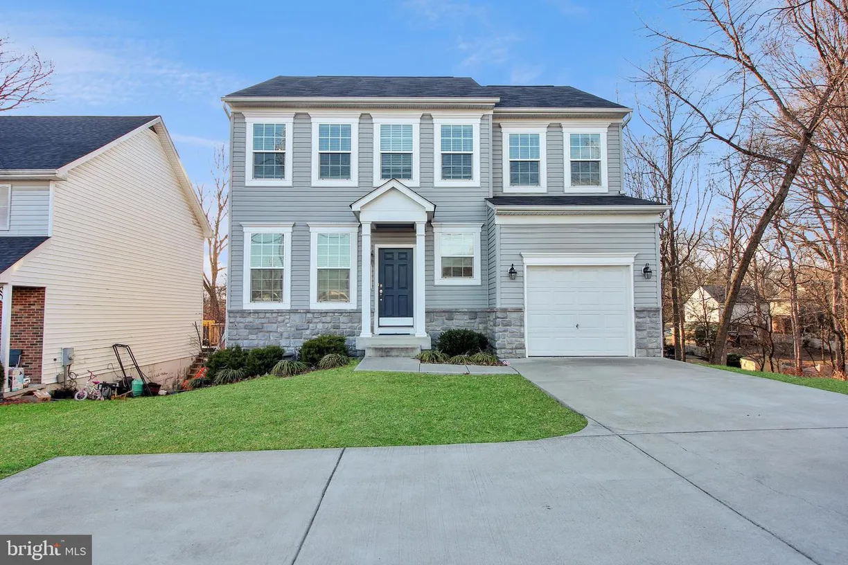 Washington Metro Area Real Estate | View 6716 Baltimore Ave | 6 Beds, 3 Baths