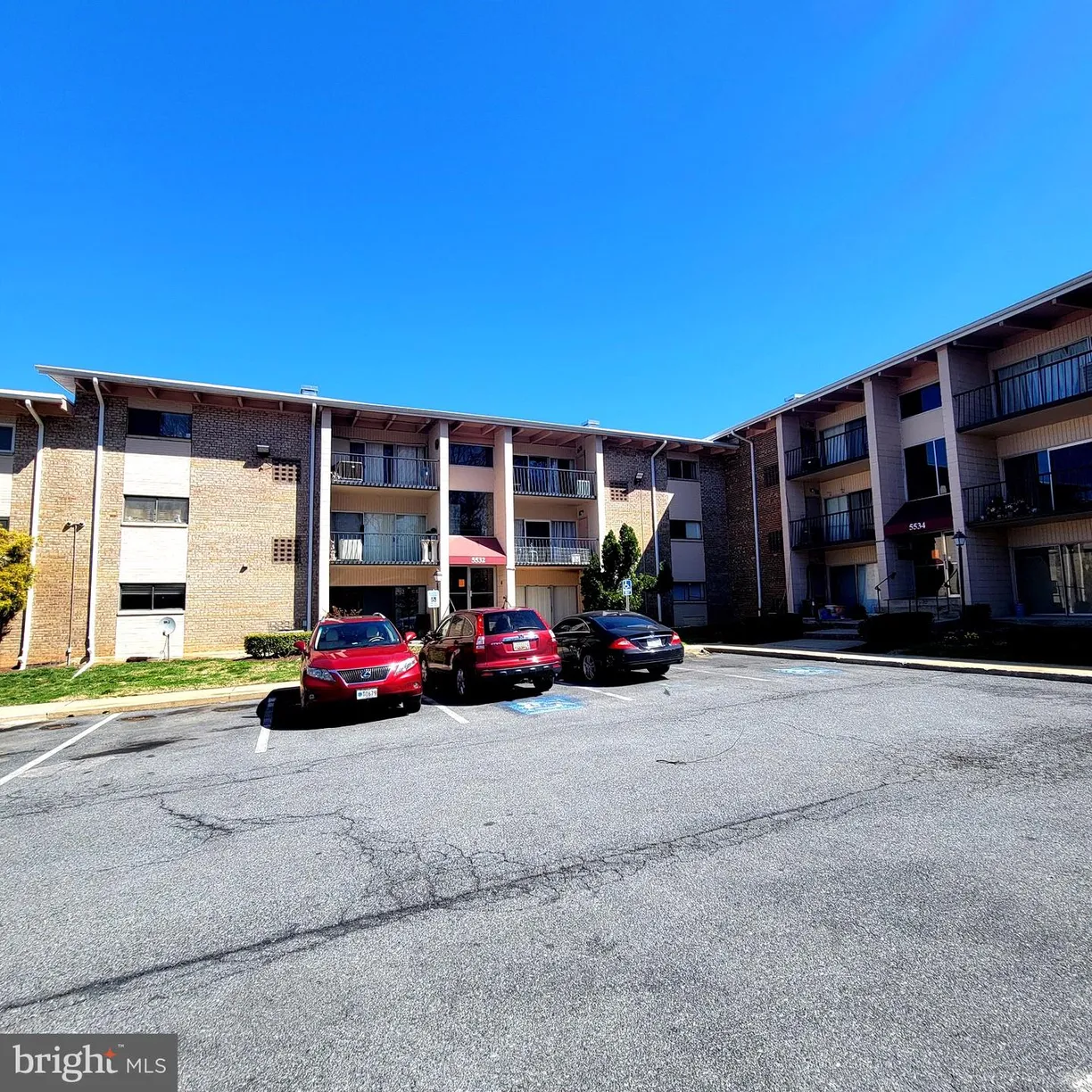 Washington Metro Area Real Estate | View 5532 Karen Elaine Dr, 1730 | 1 Bed