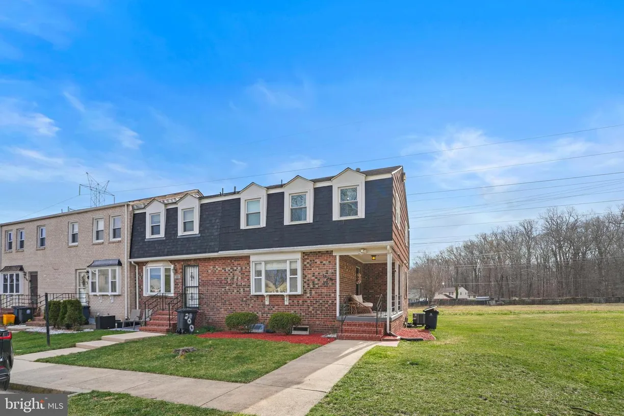 Washington Metro Area Real Estate | View 202 Old Enterprise Rd, 156 | 3 Beds, 1 Bath