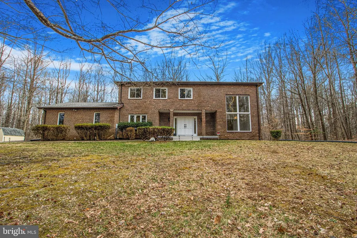 Washington Metro Area Real Estate | View 8009 Poplar Hill Dr | Listing