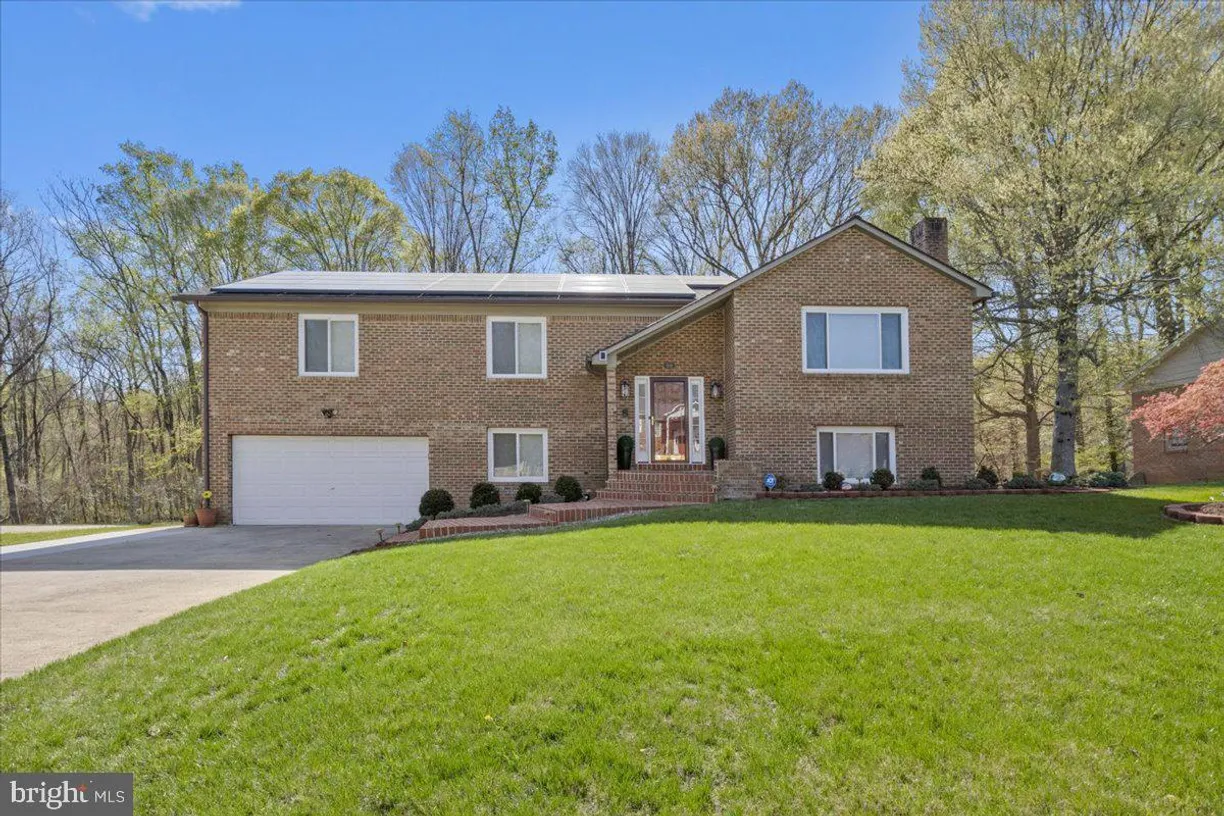 Washington Metro Area Real Estate | View 906 Othman Dr | 4 Beds, 3 Baths