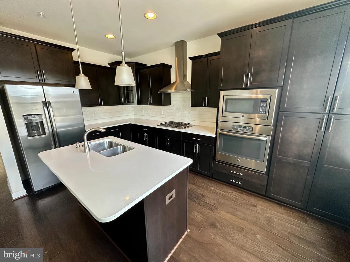 Washington Metro Area Real Estate | View 2111 Garden Grove Ln | Listing