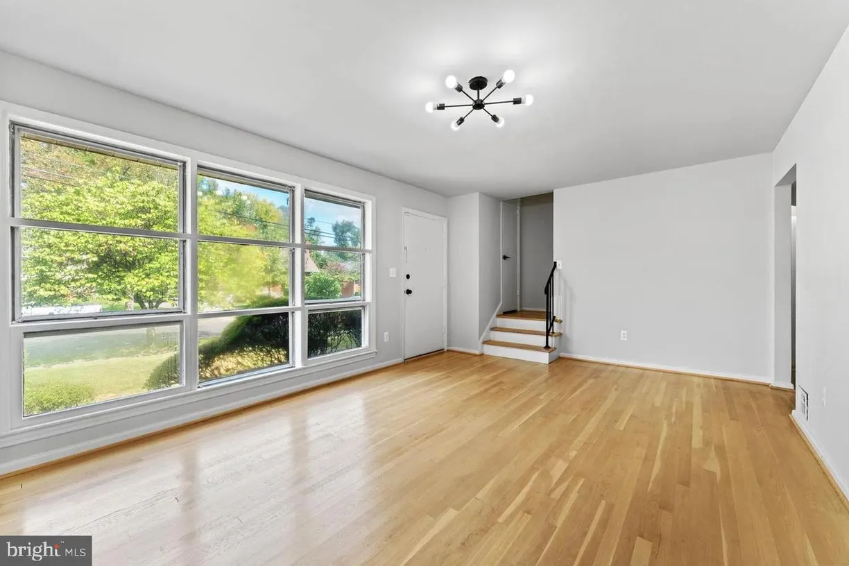 Washington Metro Area Real Estate | View 8411 Cathedral Ave | Listing