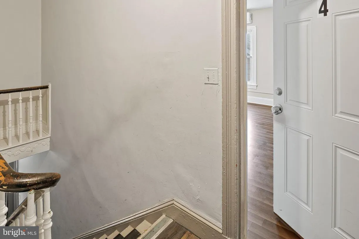 Washington Metro Area Real Estate | View 305 9th St | Listing