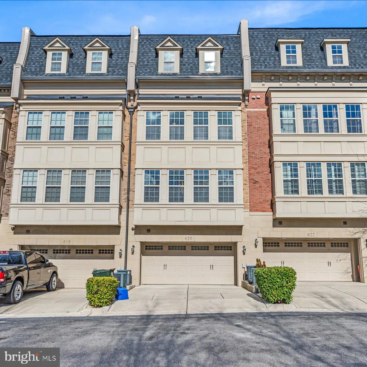 Washington Metro Area Real Estate | View 620 Overlook Park Dr, 86 | 3 Beds