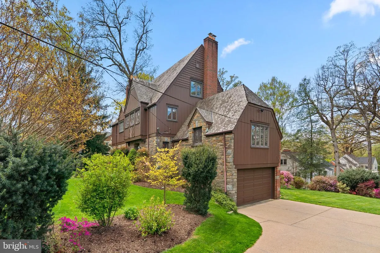 Washington Metro Area Real Estate | View 6912 Oakridge Rd | Listing