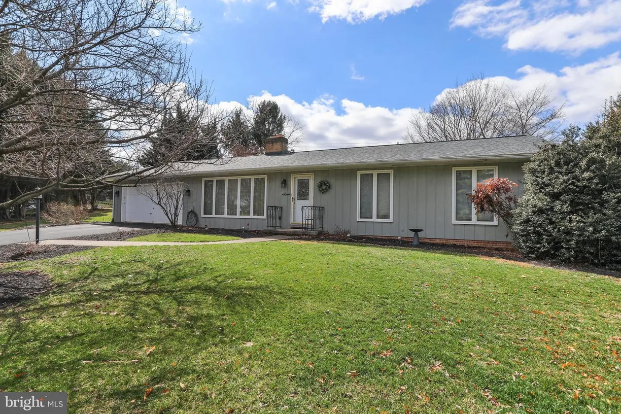 Washington Metro Area Real Estate | View 19523 Spring Valley Dr | Listing