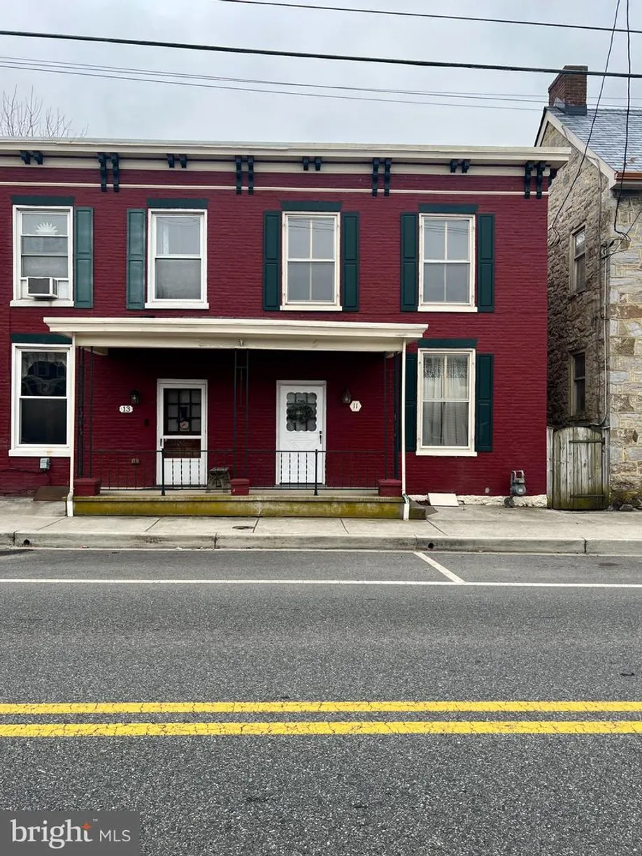 Washington Metro Area Real Estate | View 11 E Baltimore St | 3 Beds