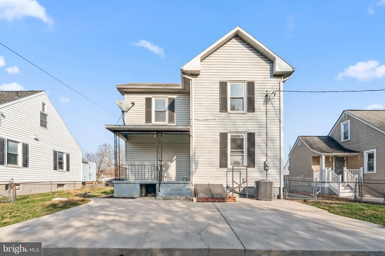 Washington Metro Area Real Estate | View 11018 Coffman Ave | 4 Beds