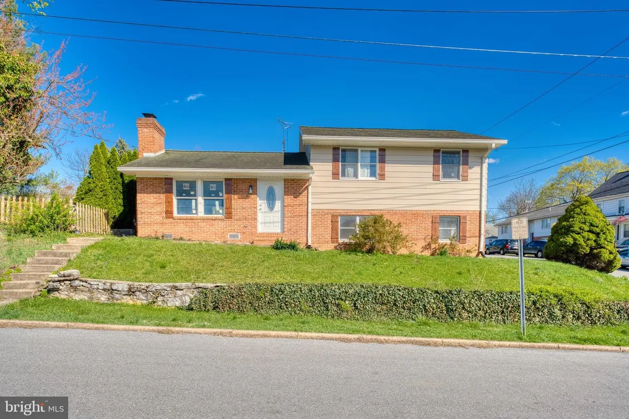 Washington Metro Area Real Estate | View 100 S High St | Listing