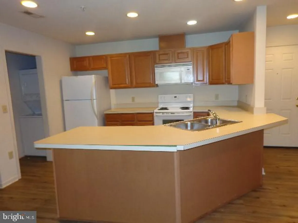 Washington Metro Area Real Estate | View 138 E Antietam St, 103 | Listing