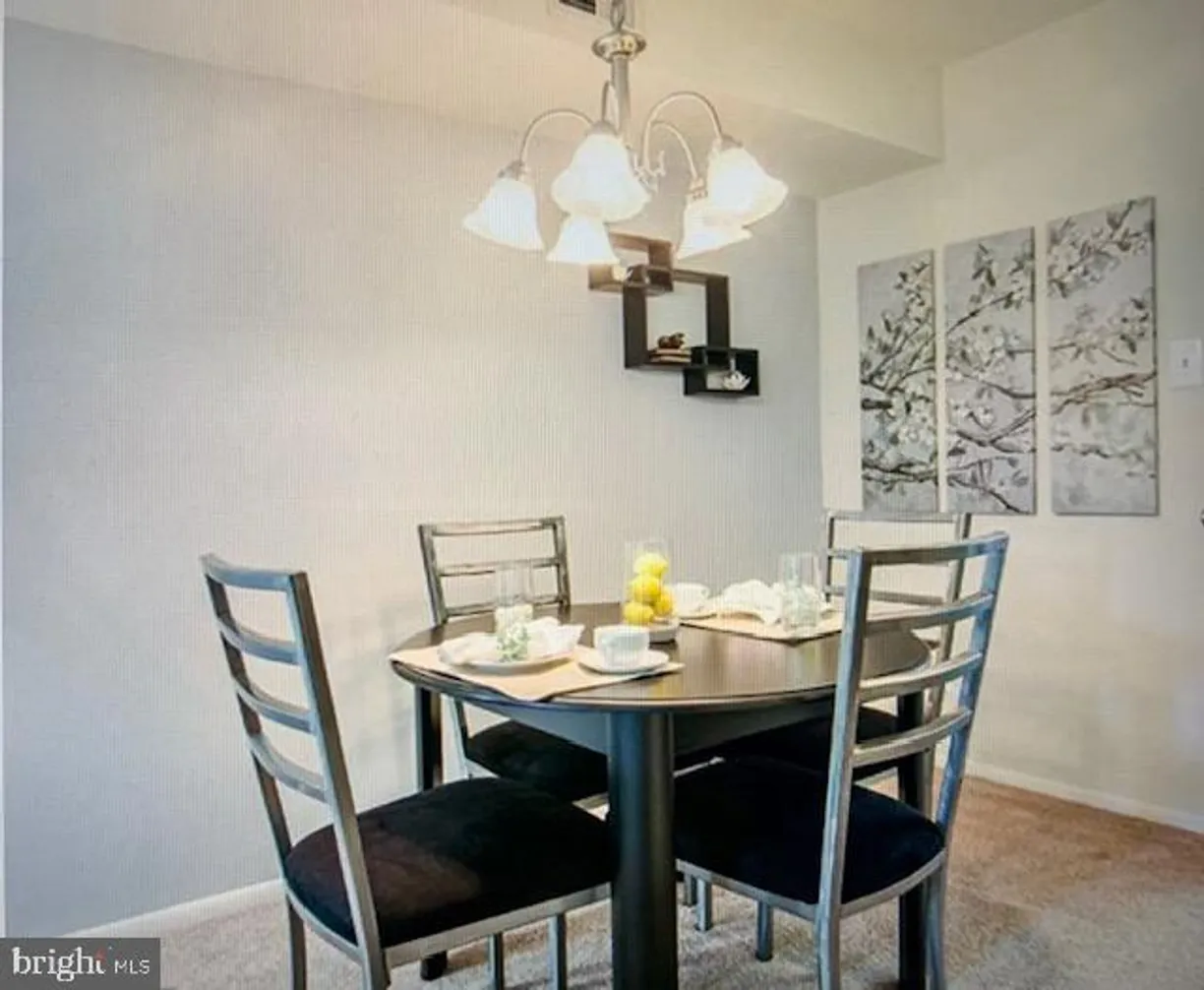 Central NJ/Bucks County, PA Real Estate | View 100 Fox Meadow Dr | Listing