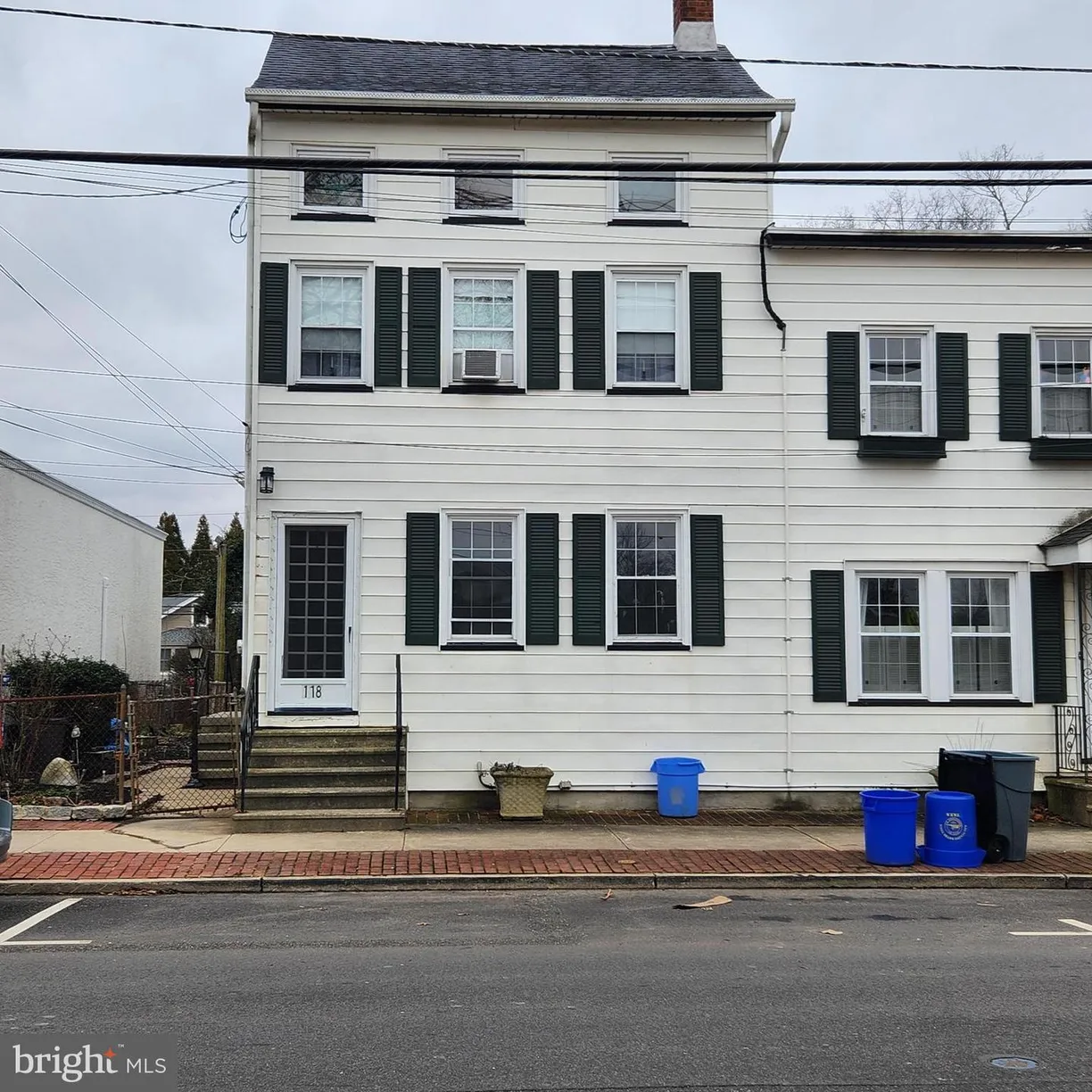 Central NJ/Bucks County, PA Real Estate | View 116 -118 Crosswicks St | 1 Bed