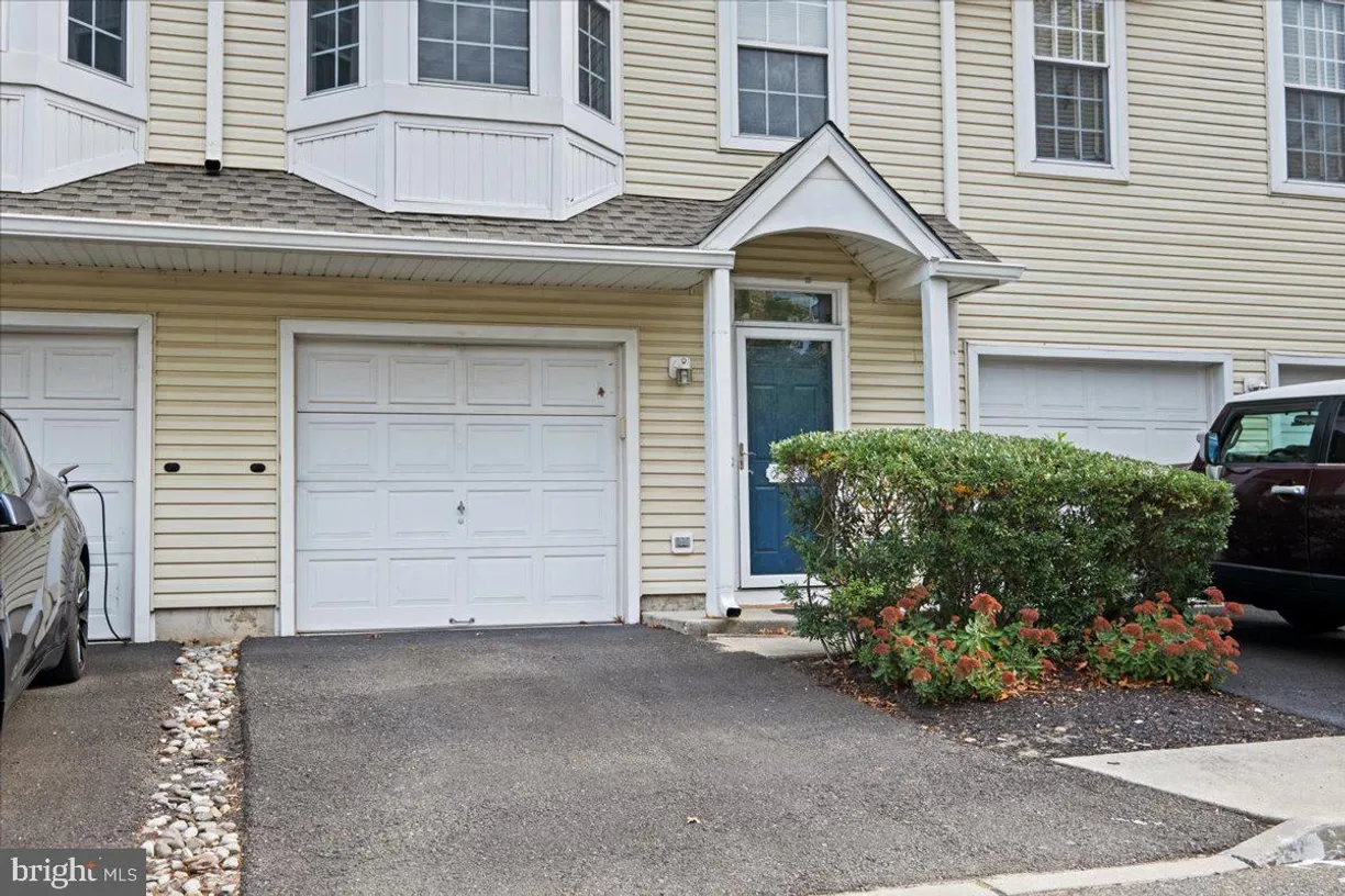 Central NJ/Bucks County, PA Real Estate | View 6503 Riverfront Dr | 3 Beds