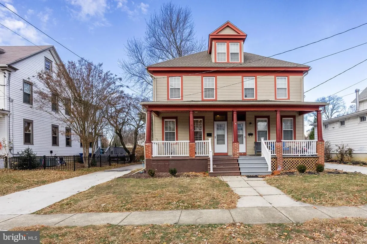 Central NJ/Bucks County, PA Real Estate | View 109 W Central Ave | 4 Beds