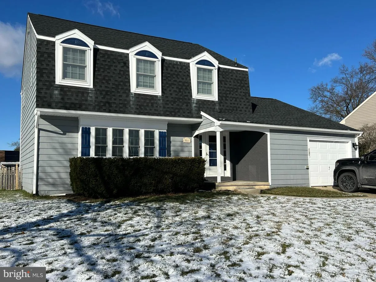 Central NJ/Bucks County, PA Real Estate | View 322 Tenby Chase Dr | 4 Beds