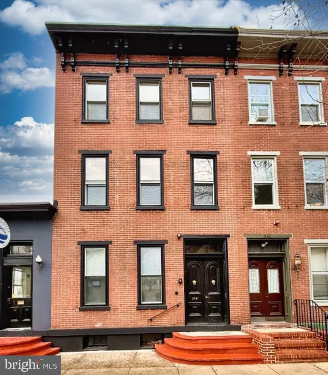 Central NJ/Bucks County, PA Real Estate | View 348 -unit 3 Farnsworth Ave | 2 Beds