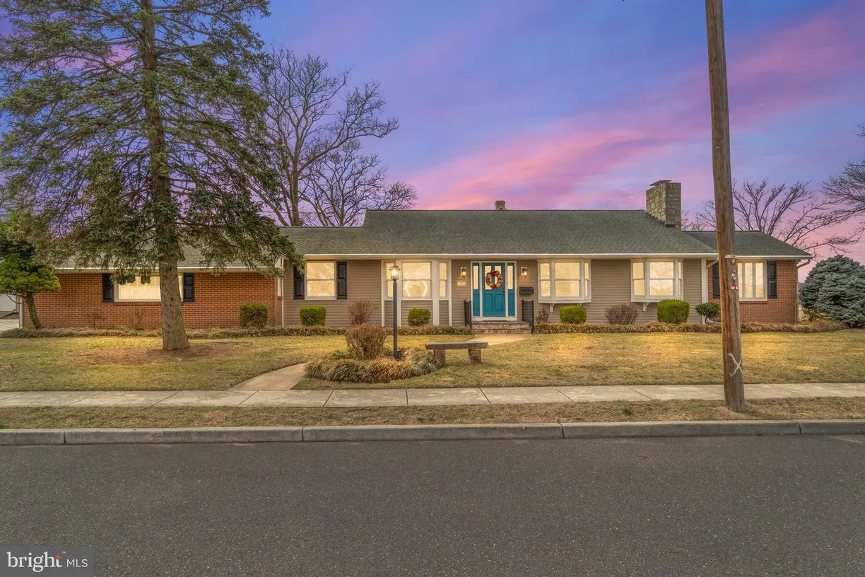 Central NJ/Bucks County, PA Real Estate | View 101 Maple Ave | Listing
