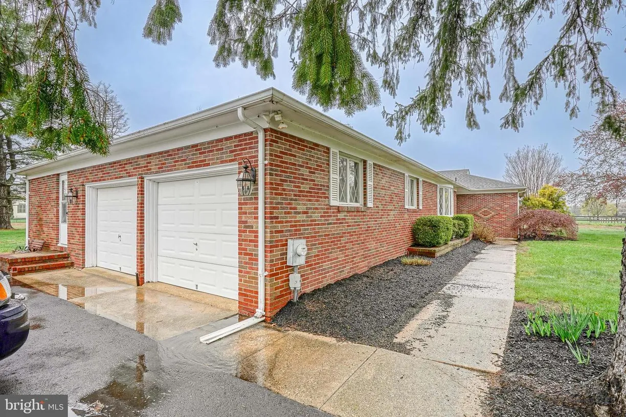 Central NJ/Bucks County, PA Real Estate | View 309 Eayrestown Rd | Listing