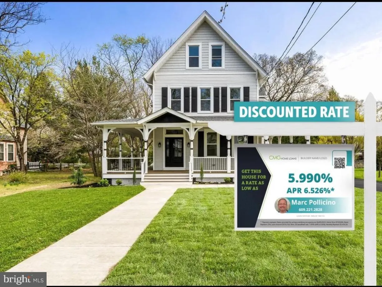 Central NJ/Bucks County, PA Real Estate | View 713 Main St | 6 Beds, 3 Baths
