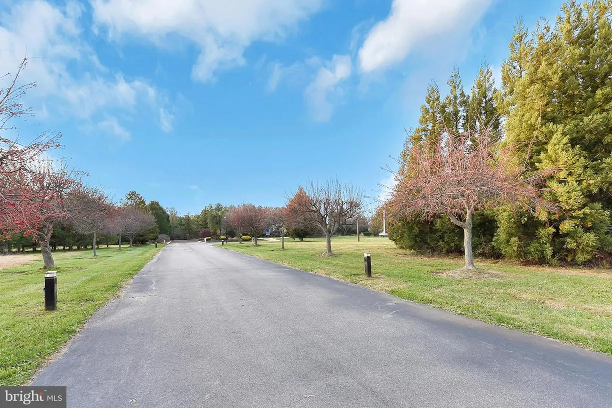 Central NJ/Bucks County, PA Real Estate | View 3919 Crosswicks Hamilton Sq Rd | Listing