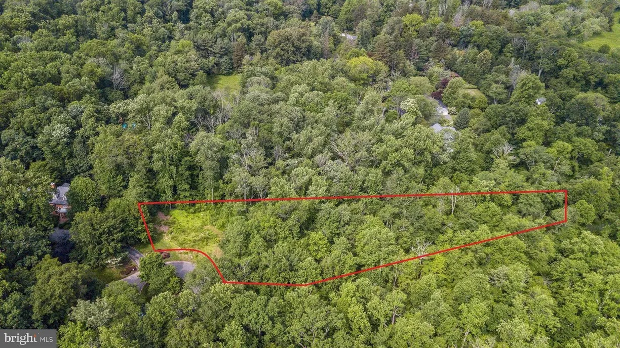 Central NJ/Bucks County, PA Real Estate | View 98 Beech Hollow Ln