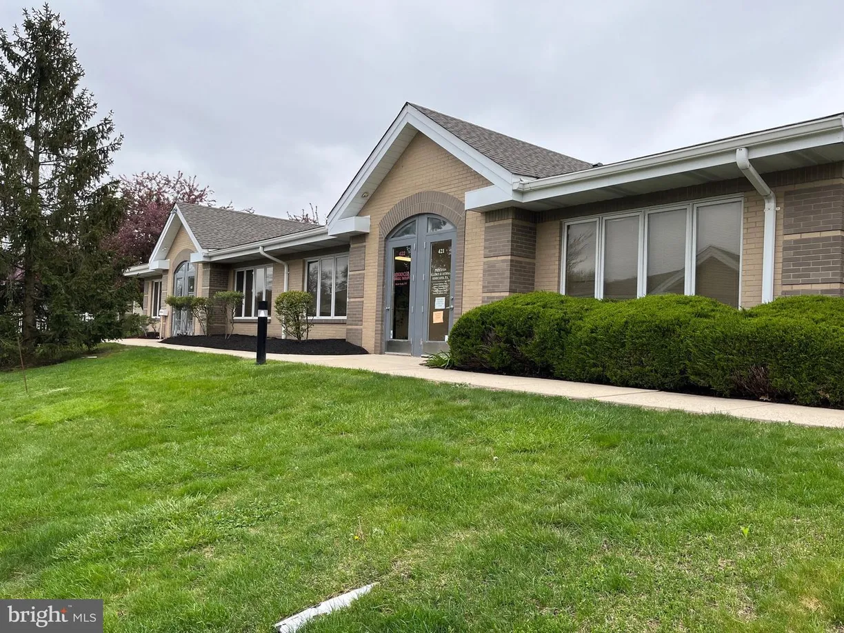 Central NJ/Bucks County, PA Real Estate | View 1245 Whitehorse-mercerville Road, 422