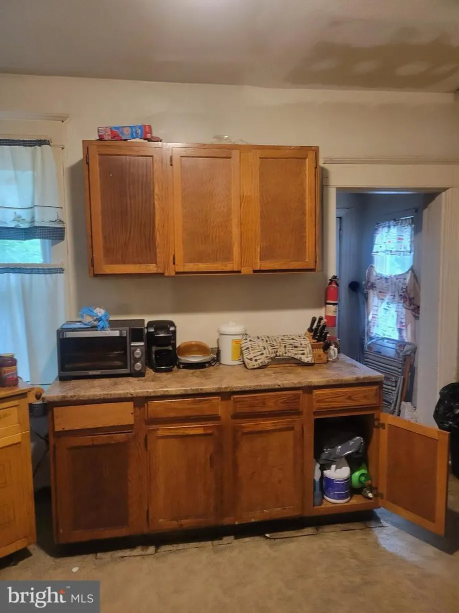 Central NJ/Bucks County, PA Real Estate | View 30 Boudinot St | 3 Beds, 1 Bath