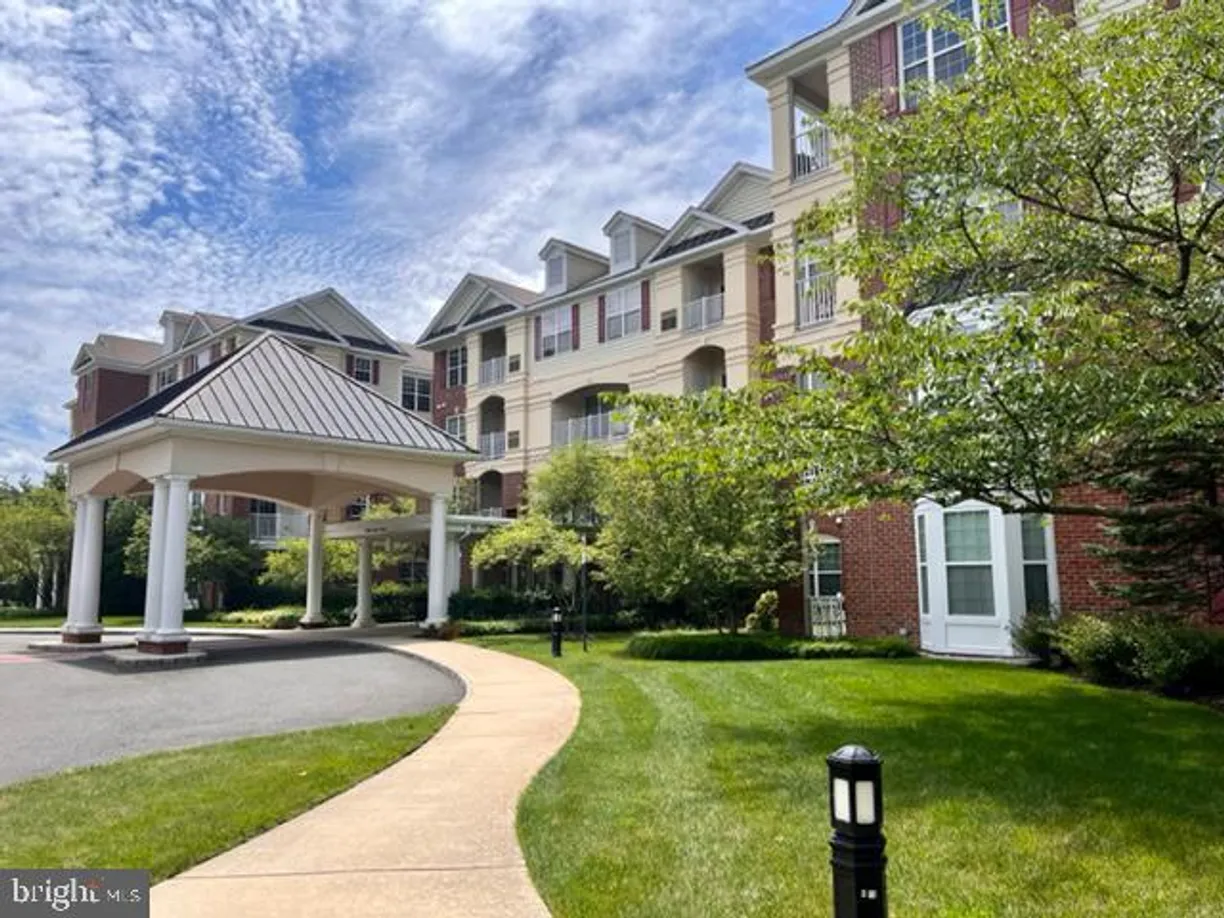 Central NJ/Bucks County, PA Real Estate | View 1325 Colts Cir, c | 1 Bed