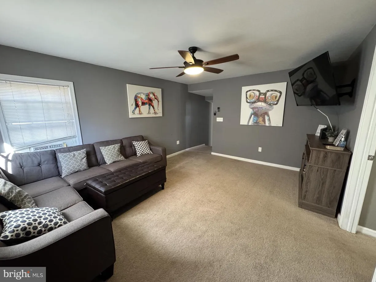 Central NJ/Bucks County, PA Real Estate | View 221 S Main St | 5 Beds, 3 Baths